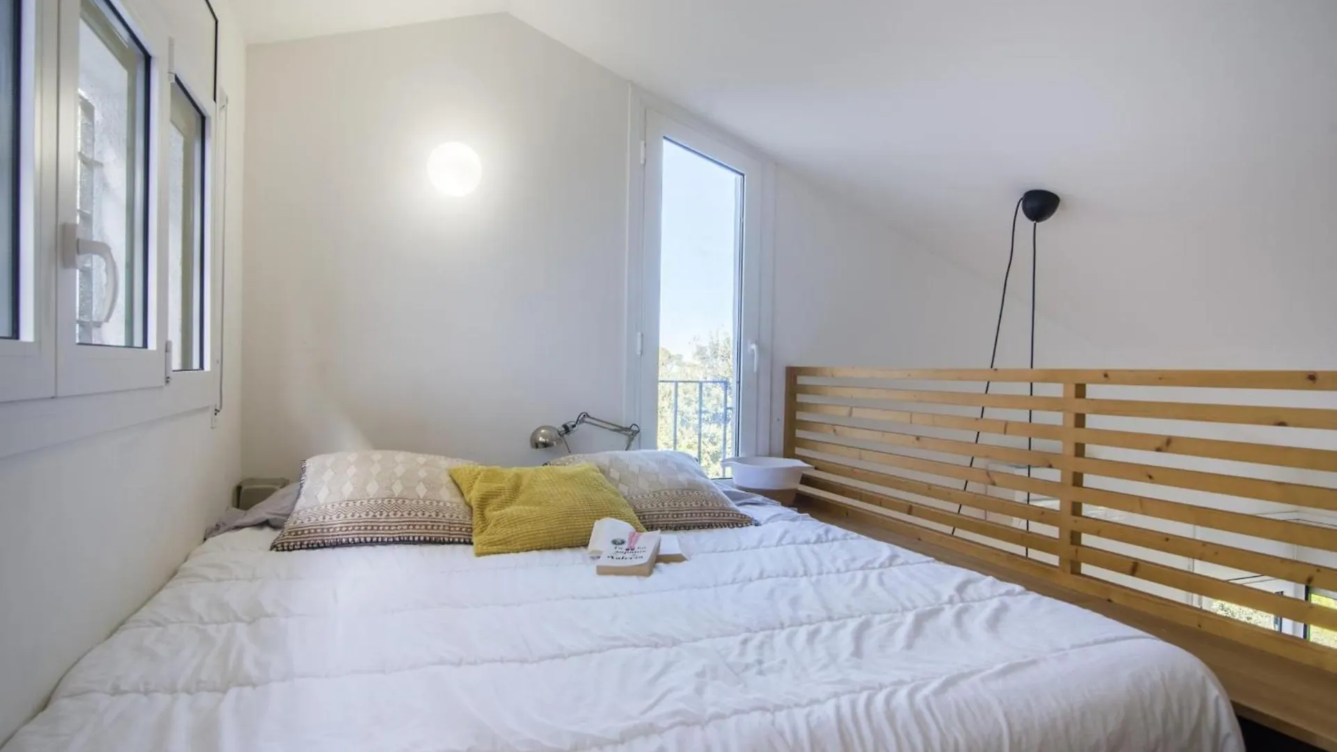 Stylish Sa Riera, Private Parking, Beach Views Begur