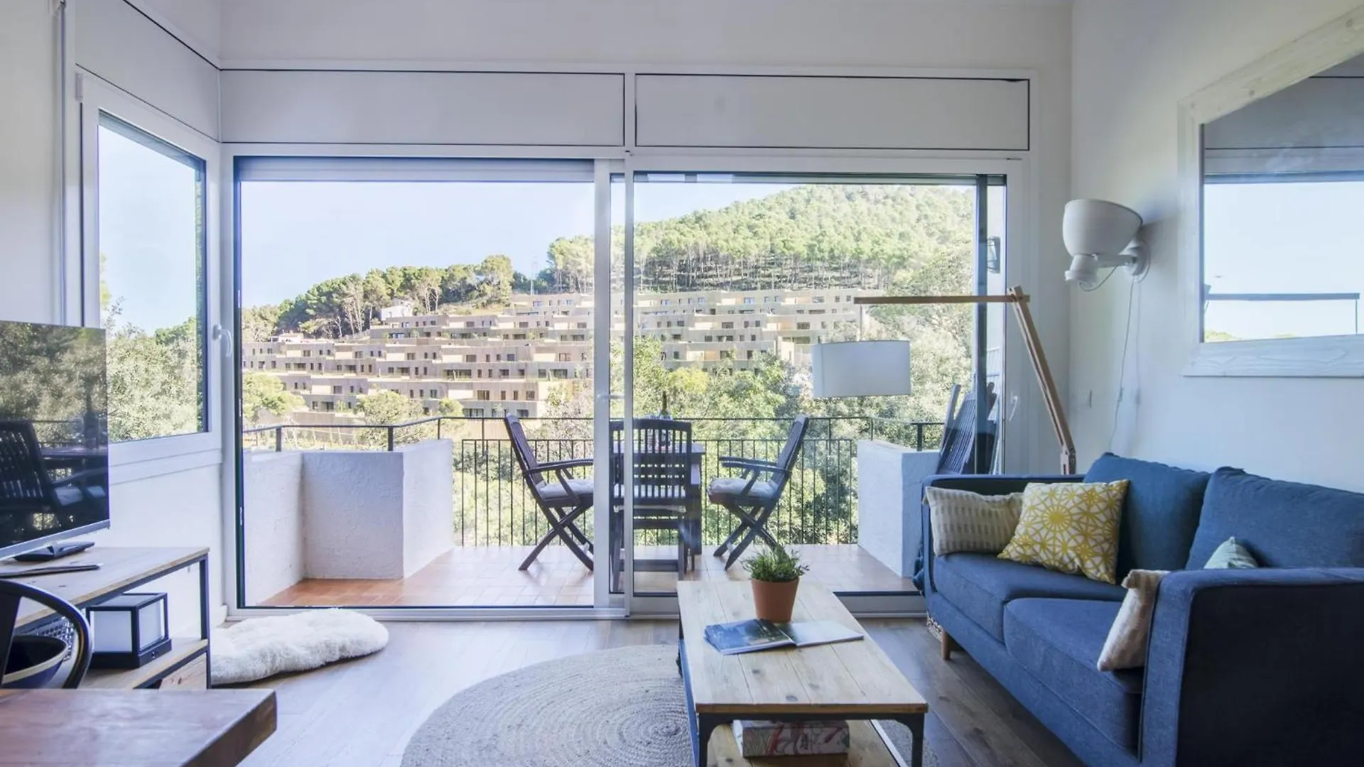 Apartment Stylish Sa Riera, Private Parking, Beach Views Begur
